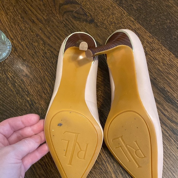 Nude Ralph Lauren Heels with Cherry Wood Heel. Size 5.5. - Picture 7 of 11